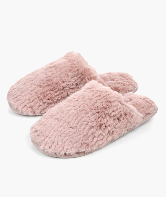 Girls Slippers - M